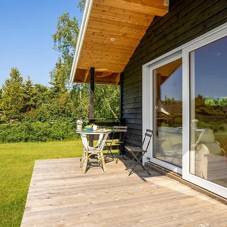 3 Bedroom Beautiful In Gedser