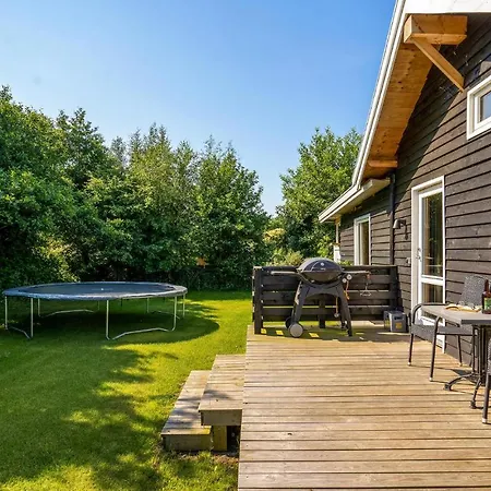3 Bedroom Awesome In